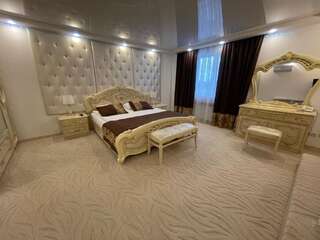 Гостиница Спа Отель Лагуна Тюмень Люкс с кроватью размера -7