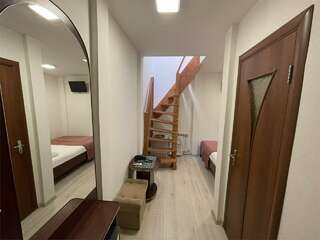 Гостиница Лагуна Тюмень Мансарда-1